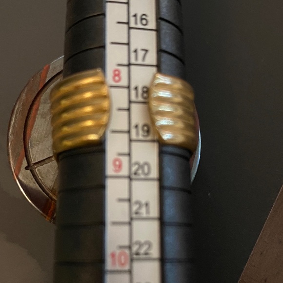 Jan Micheal’s Elegant Brown and Black Ring❤️ - Picture 3 of 3